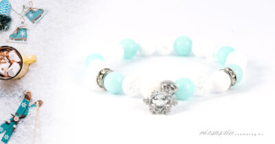 Szikrázó hópelyhek nemesacél ásvány karkötő | rozsaszinszemuveg.hu