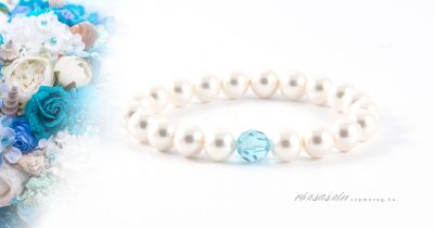 Valami kék swarovski kristály karkötő | rozsaszinszemuveg.hu